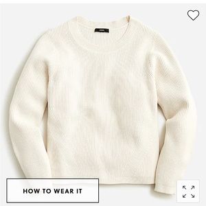 Ribbed stretch crewneck sweater